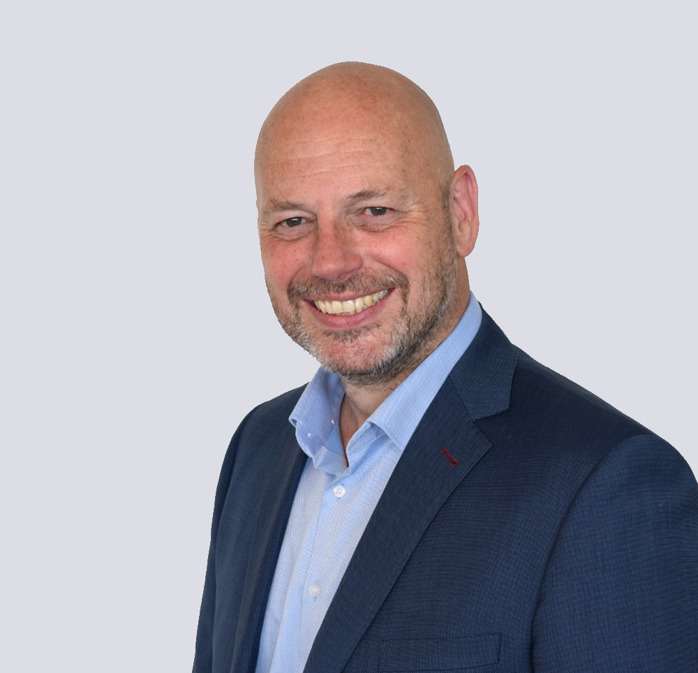 Eigenaar van 2INSUPPORT Pascal de Winter, zeer ervaren ICT-specialist en ondernemer. ICT-oplossingen met aandacht voor jouw organisatie.